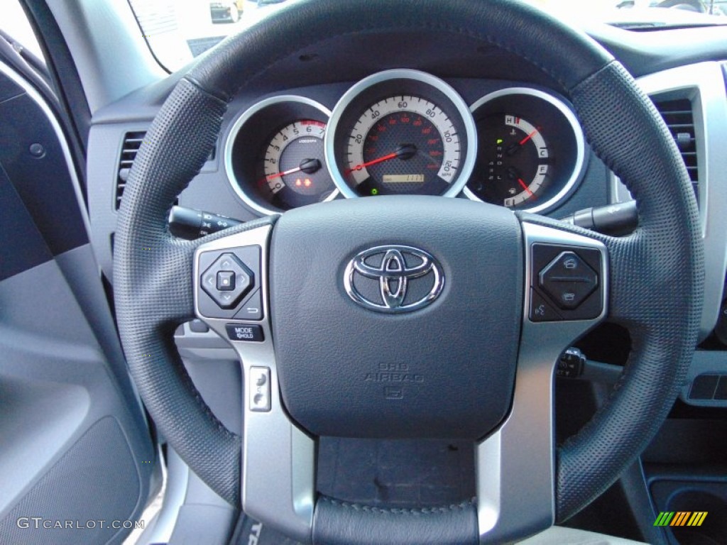 2015 Tacoma TRD Sport Double Cab 4x4 - Super White / Graphite photo #30