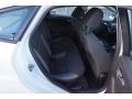 Oxford White - Focus SE Hatchback Photo No. 16
