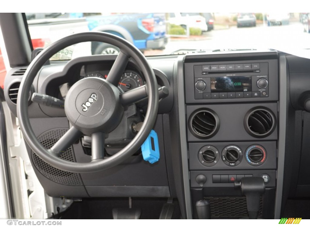2009 Wrangler X 4x4 - Stone White / Dark Slate Gray/Medium Slate Gray photo #14