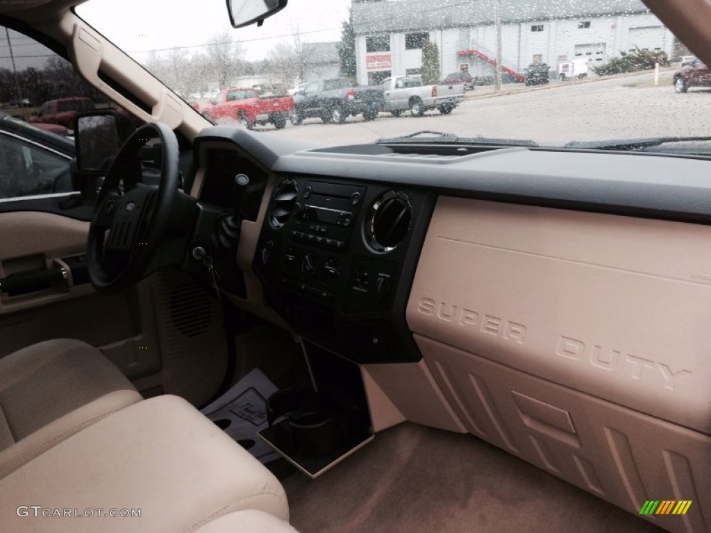 2008 F250 Super Duty XLT SuperCab 4x4 - Dark Stone Metallic / Camel photo #13