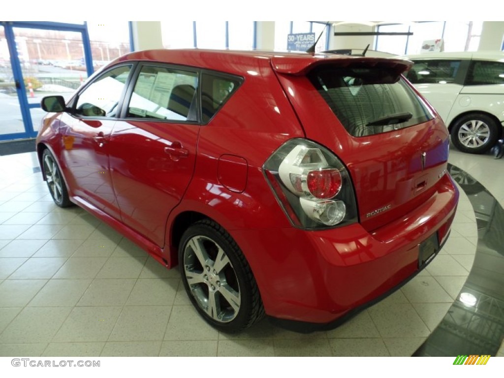 2009 Vibe GT - Red Hot Metallic / Ebony photo #4