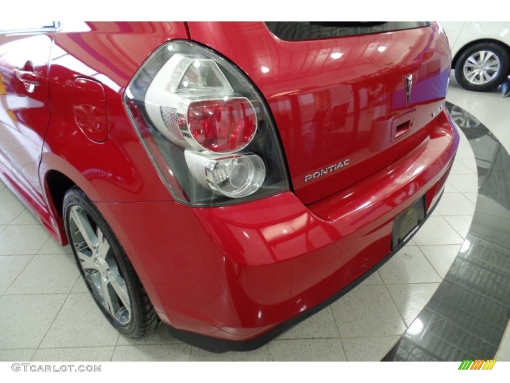 2009 Vibe GT - Red Hot Metallic / Ebony photo #7