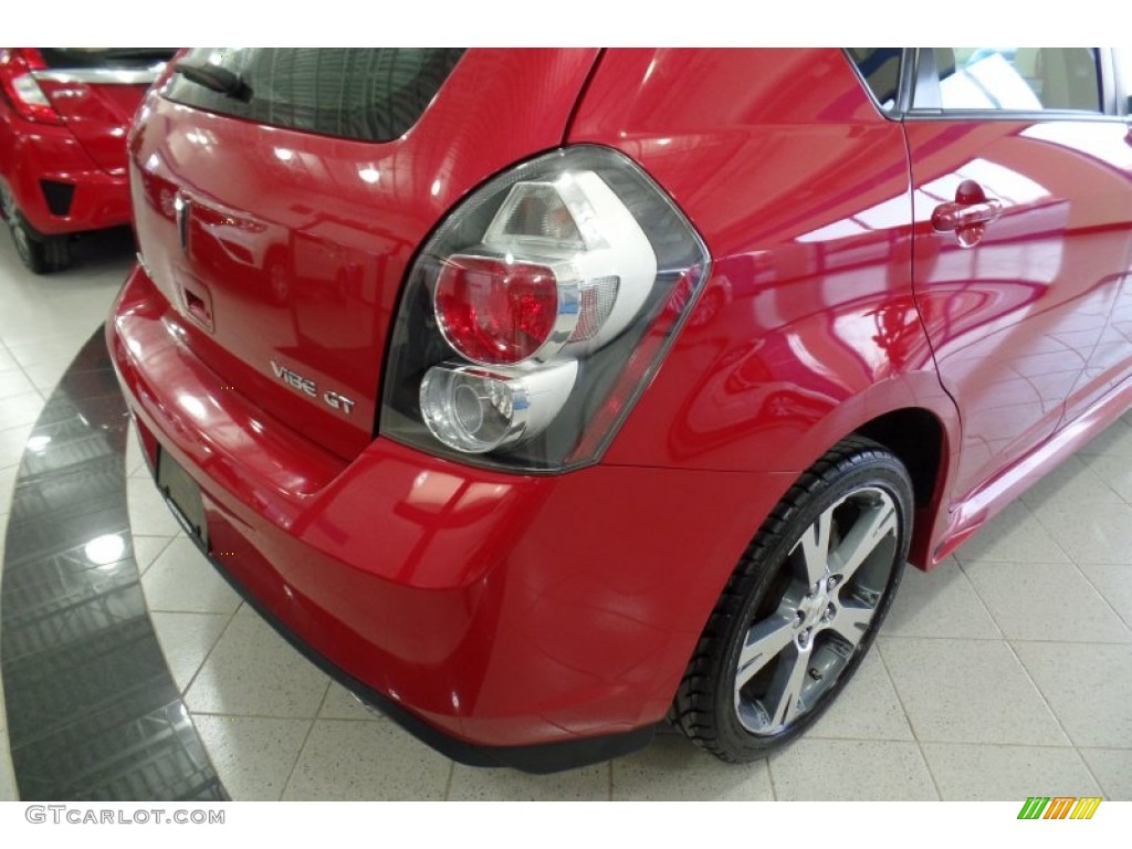 2009 Vibe GT - Red Hot Metallic / Ebony photo #8