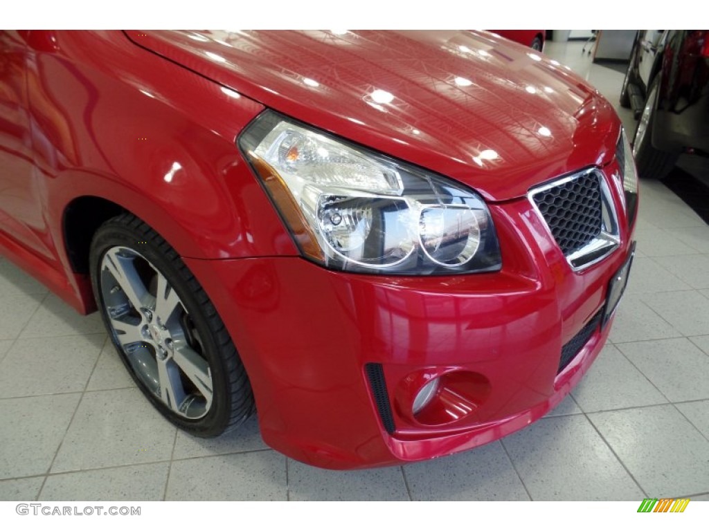 2009 Vibe GT - Red Hot Metallic / Ebony photo #10
