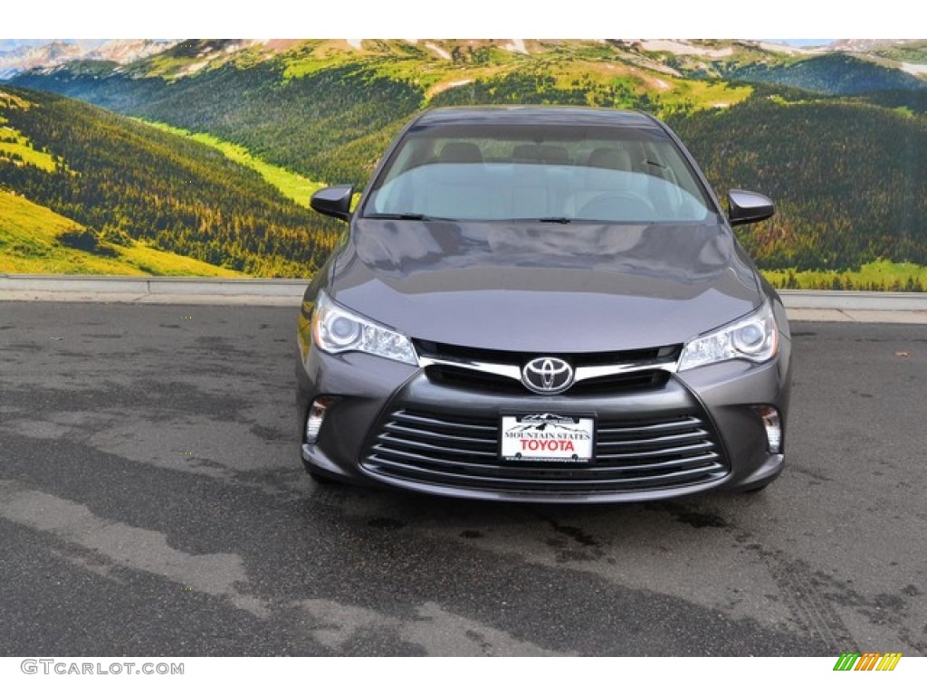 2015 Camry LE - Predawn Gray Mica / Ash photo #2