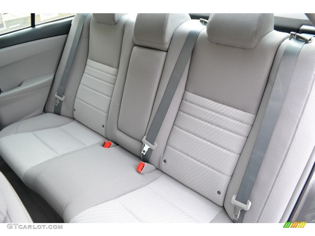 2015 Camry LE - Predawn Gray Mica / Ash photo #7