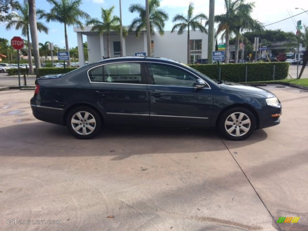 2006 Passat 2.0T Sedan - Blue Graphite Metallic / Classic Grey photo #7