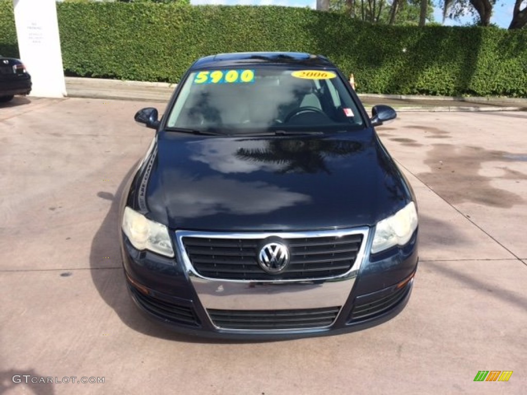 2006 Passat 2.0T Sedan - Blue Graphite Metallic / Classic Grey photo #10