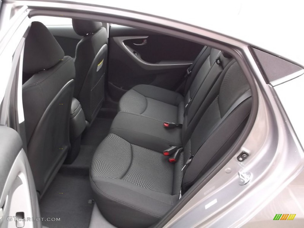 2015 Elantra SE Sedan - Titanium Gray Metallic / Black photo #18