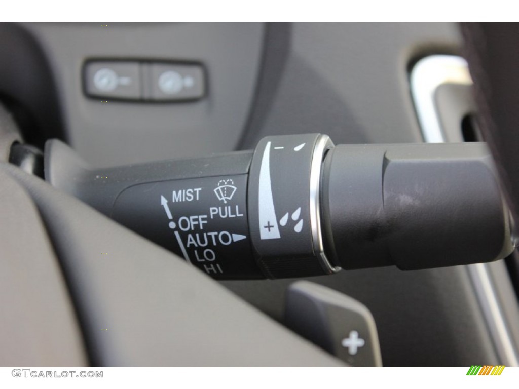 2015 Acura TLX 3.5 Technology SH-AWD Controls Photo #99660325
