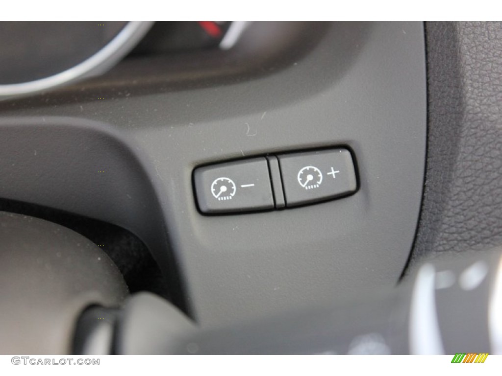 2015 Acura TLX 3.5 Technology SH-AWD Controls Photo #99660345