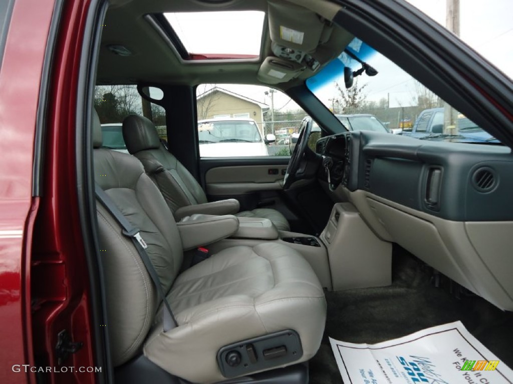 2002 Suburban 1500 LT 4x4 - Redfire Metallic / Medium Gray/Neutral photo #28