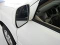 Super White - Highlander V6 4WD Photo No. 19