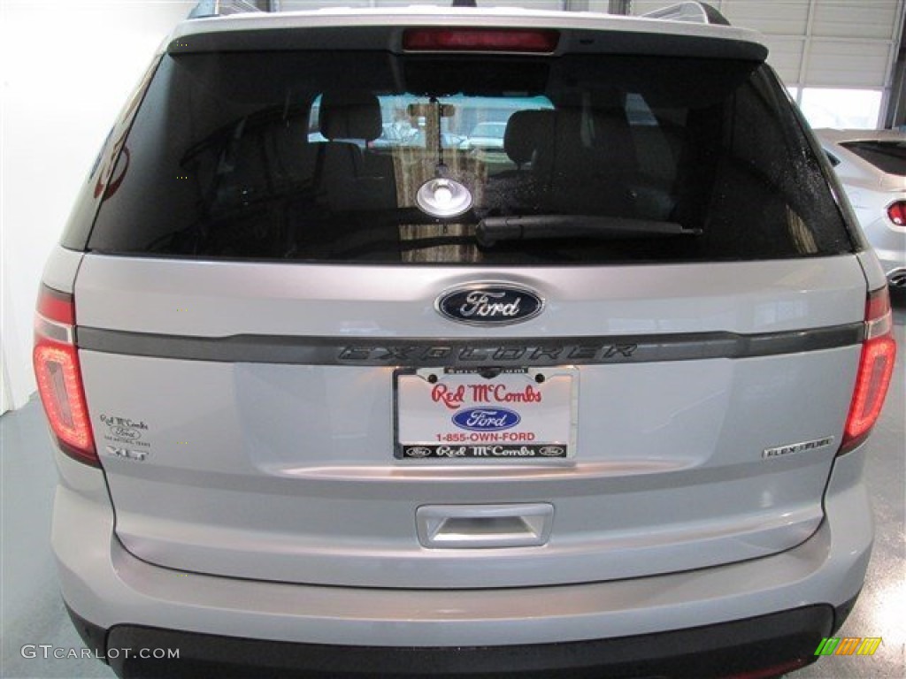 2015 Explorer XLT - Ingot Silver / Charcoal Black photo #5