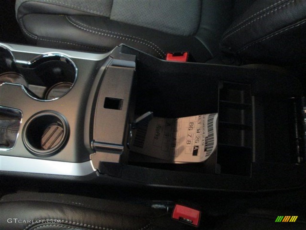2015 Explorer XLT - Ingot Silver / Charcoal Black photo #24