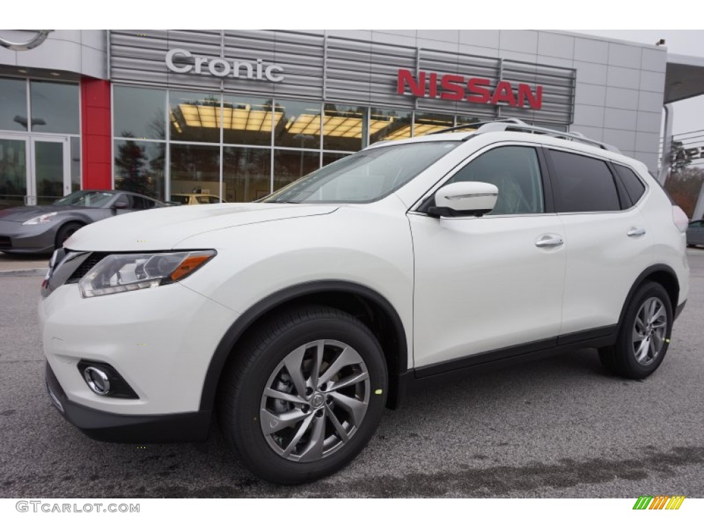 2015 Rogue SL - Pearl White / Almond photo #1