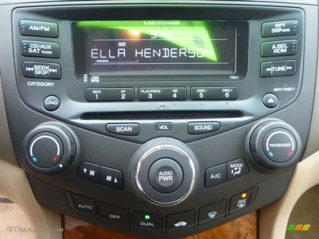 2004 Accord EX V6 Sedan - Deep Green Pearl / Ivory photo #19