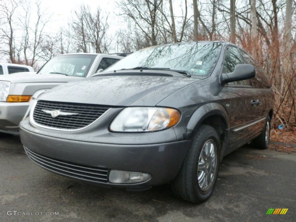 2004 Town & Country Touring - Graphite Gray Pearl / Medium Slate Gray photo #1