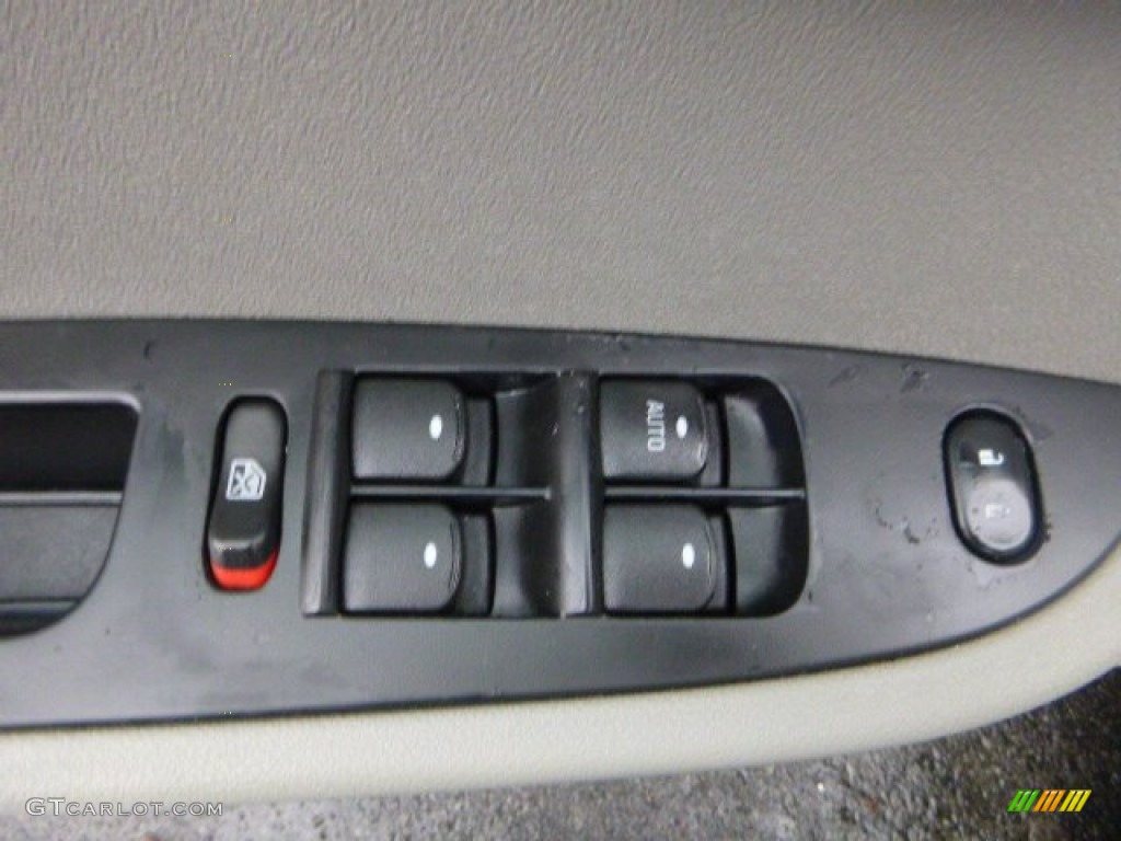 2009 Aura XE - Quicksilver / Gray photo #14