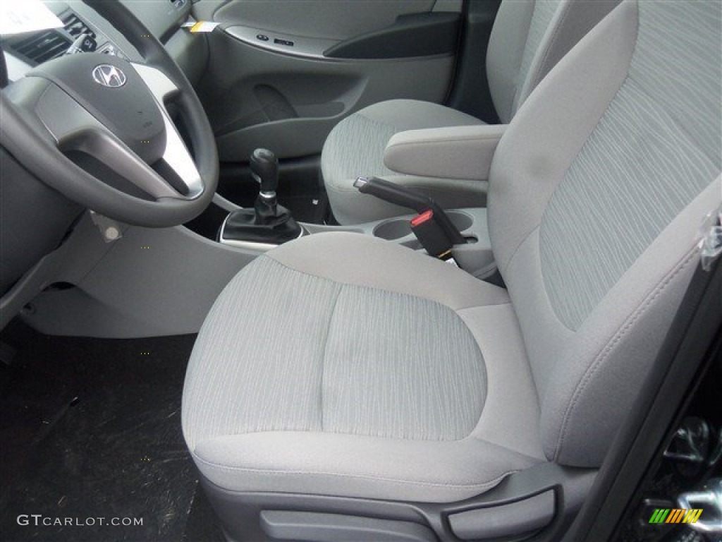 Gray Interior 2015 Hyundai Accent GLS Photo #99697553