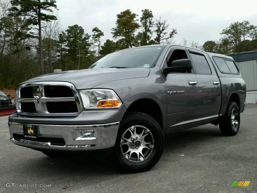 2011 Ram 1500 SLT Crew Cab 4x4 - Mineral Gray Metallic / Dark Slate Gray/Medium Graystone photo #1