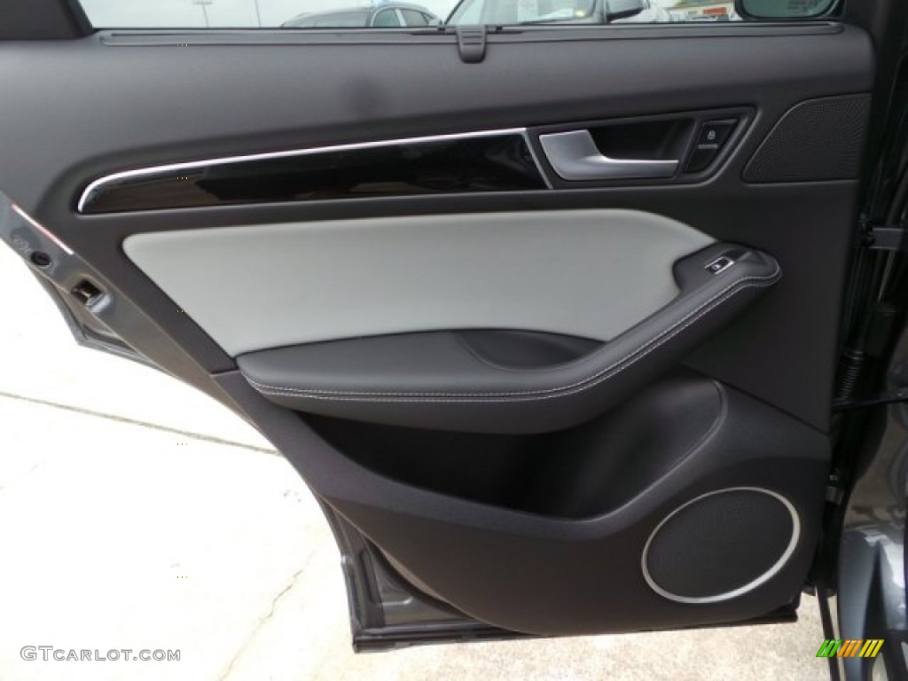 2015 Audi Q5 3.0 TDI Prestige quattro Black/Cloud Gray Door Panel Photo #99701579