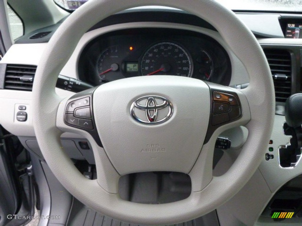 2012 Sienna LE AWD - Silver Sky Metallic / Light Gray photo #20