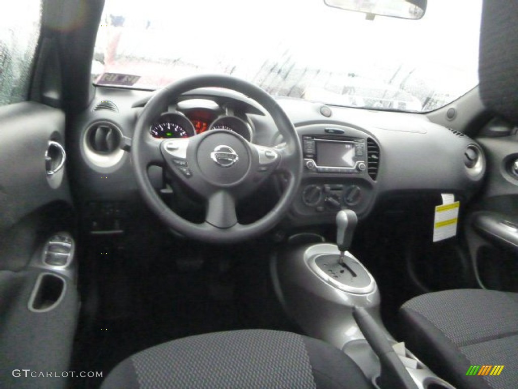2015 Juke S AWD - Cosmic Blue / Black/Silver photo #15