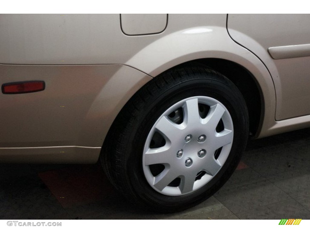 2007 Forenza Sedan - Champagne Beige Metallic / Grey photo #47