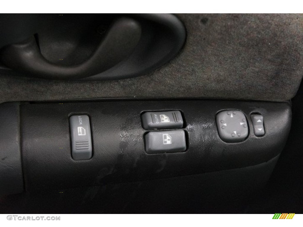 2002 S10 LS Extended Cab 4x4 - Onyx Black / Graphite photo #13