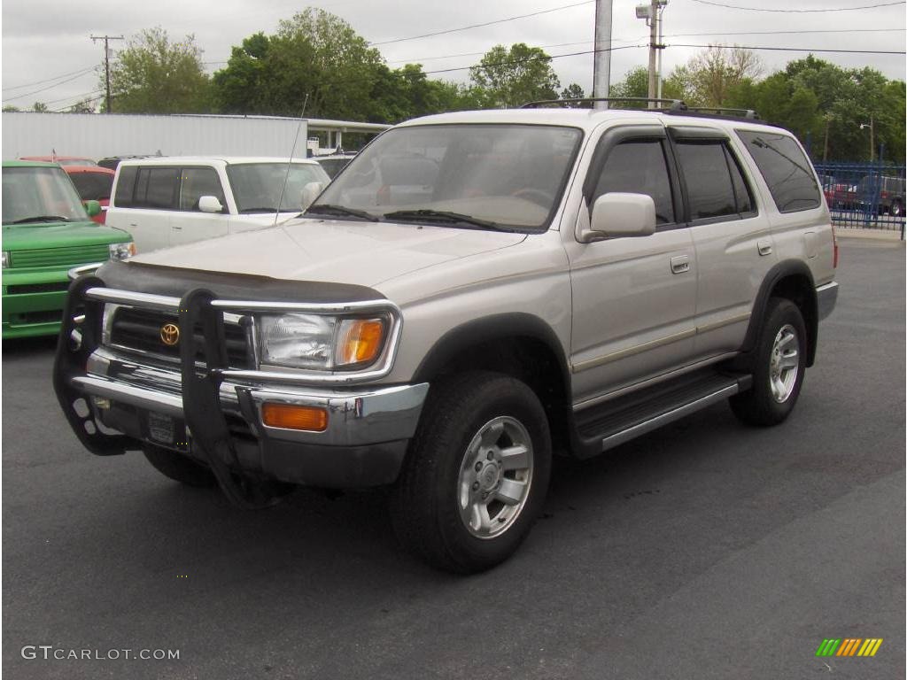 1997 4Runner SR5 - Beige Pearl Metallic / Oak photo #1