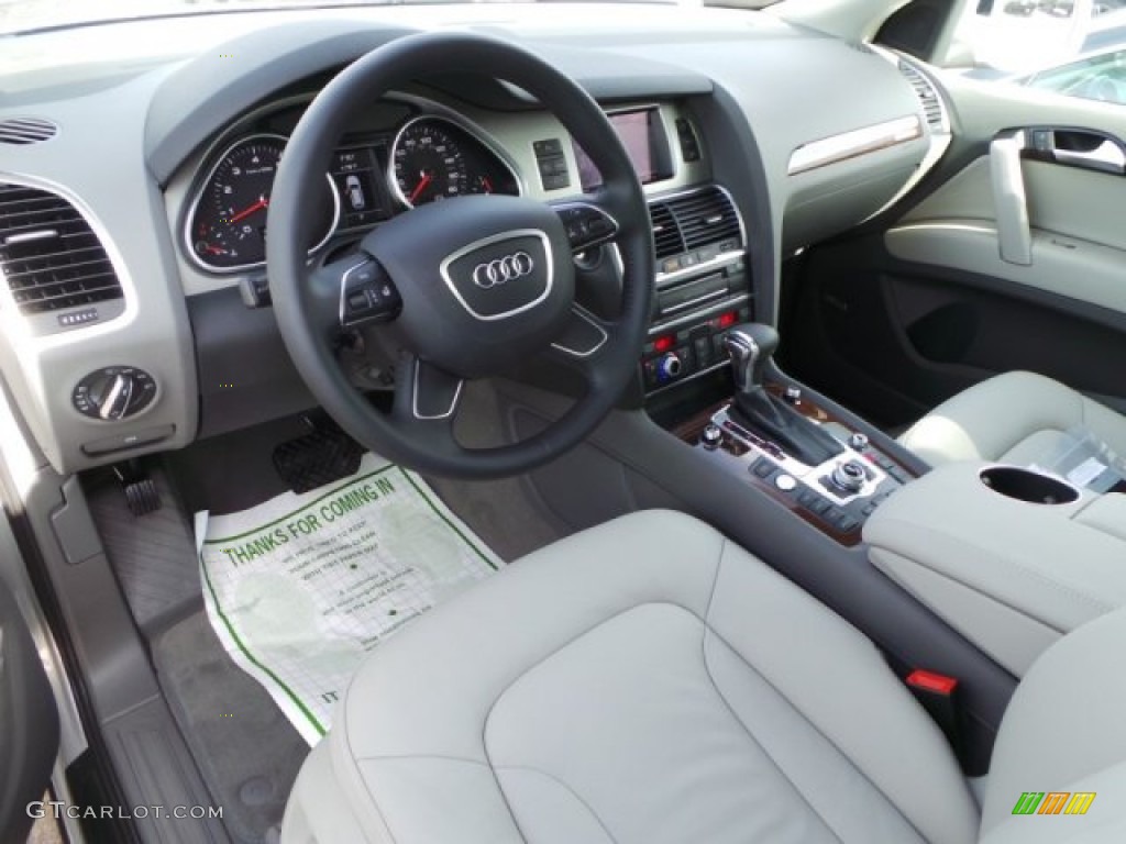 Limestone Gray Interior 2015 Audi Q7 3.0 Premium Plus quattro Photo #99727384