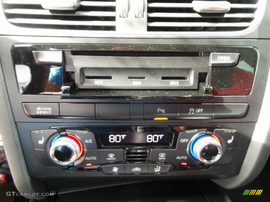 2015 Audi RS 5 Coupe quattro Controls Photo #99729391