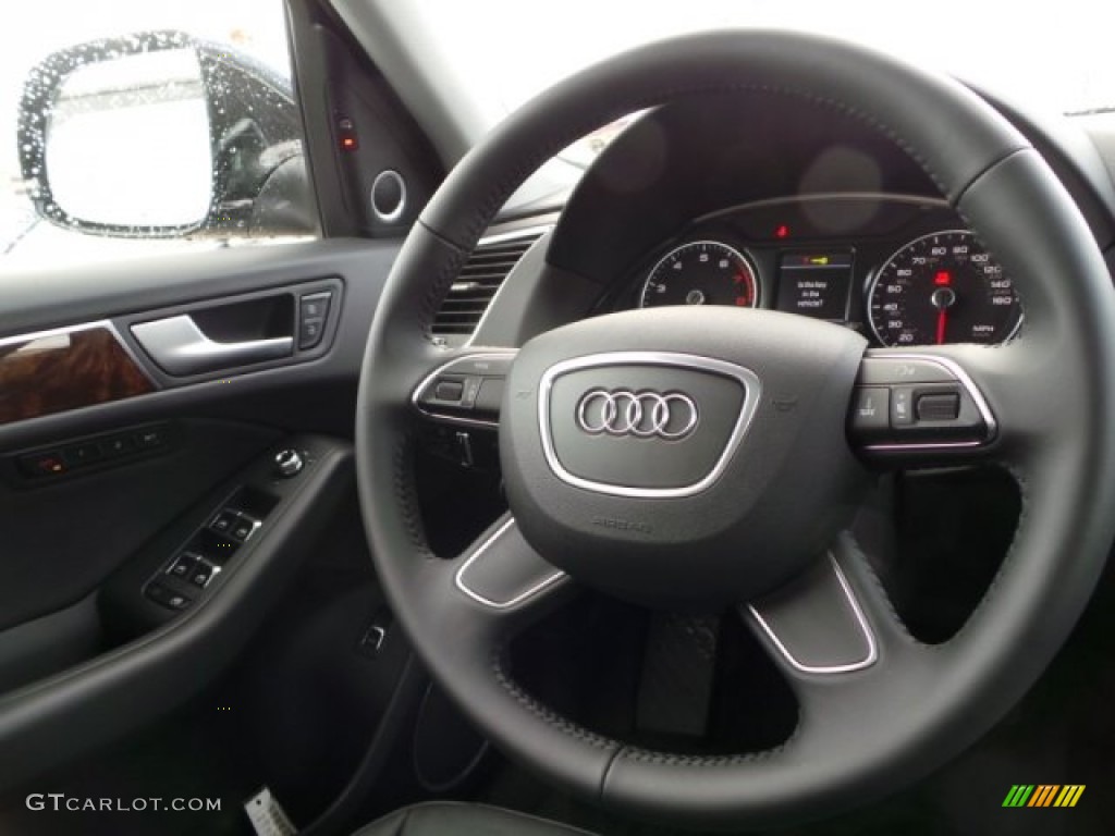 2015 Audi Q5 2.0 TFSI Premium Plus quattro Steering Wheel Photos