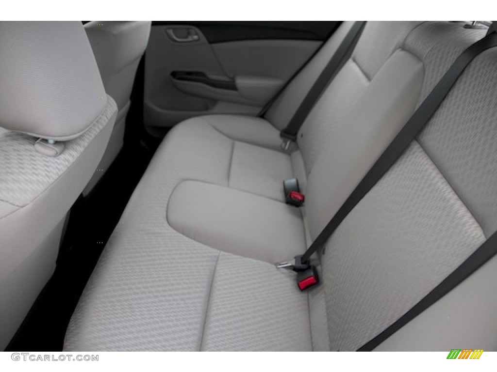 2015 Civic SE Sedan - Taffeta White / Beige photo #14