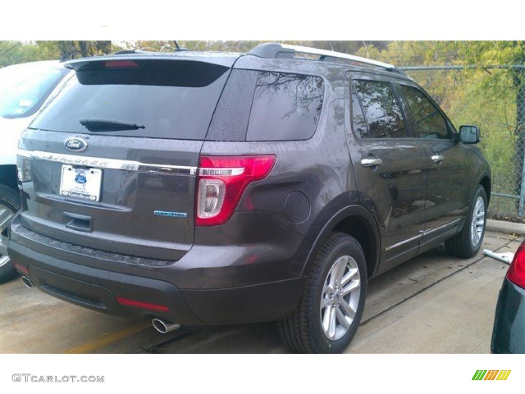 2015 Explorer XLT - Magnetic / Charcoal Black photo #7
