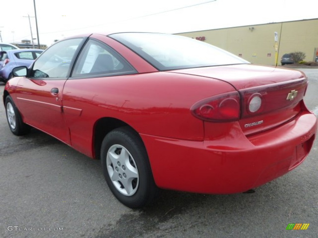2005 Cavalier Coupe - Victory Red / Graphite Gray photo #2
