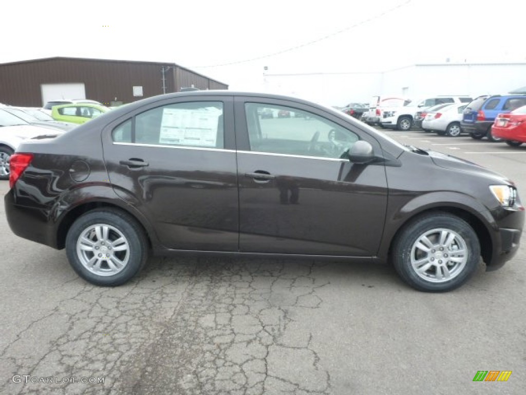 2015 Sonic LT Sedan - Mocha Bronze Metallic / Jet Black/Dark Titanium photo #6