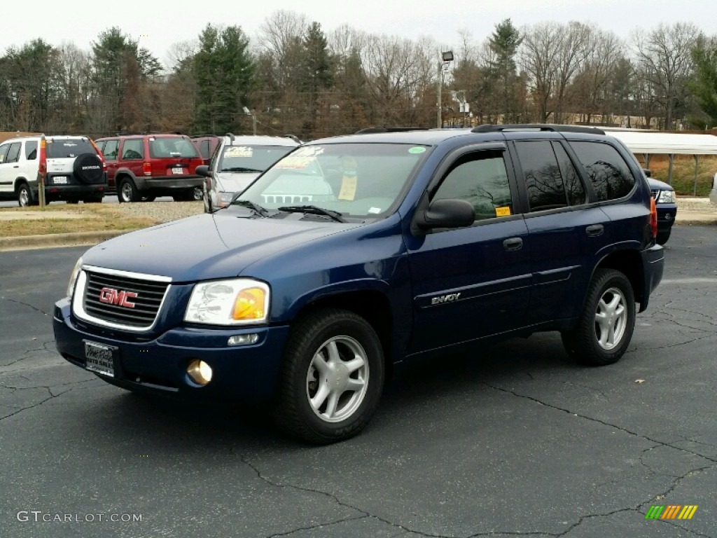 2004 Envoy SLT 4x4 - Indigo Blue Metallic / Light Tan photo #2