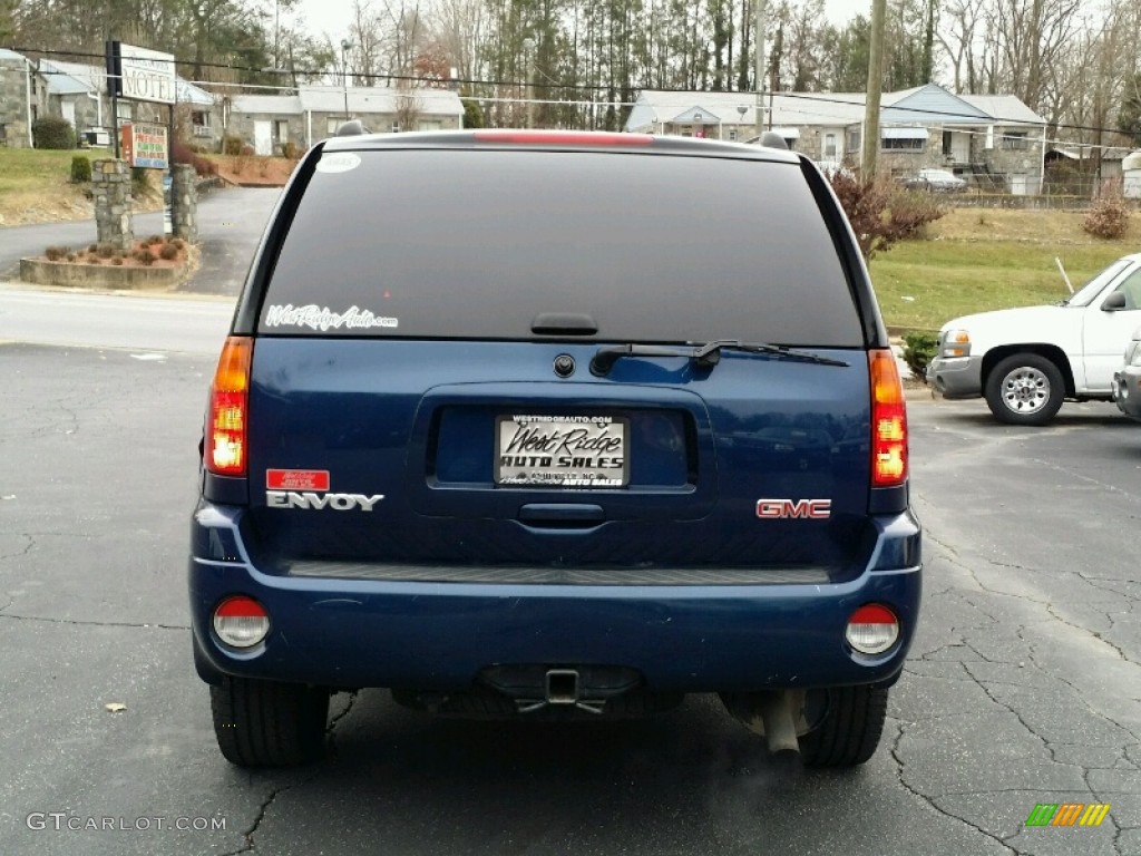 2004 Envoy SLT 4x4 - Indigo Blue Metallic / Light Tan photo #5
