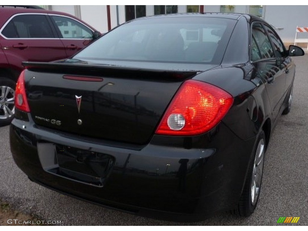 2010 G6 Sedan - Carbon Black Metallic / Ebony photo #2