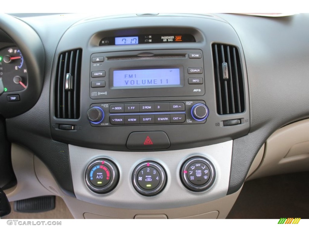 2007 Elantra GLS Sedan - Laguna Sand Beige / Beige photo #28