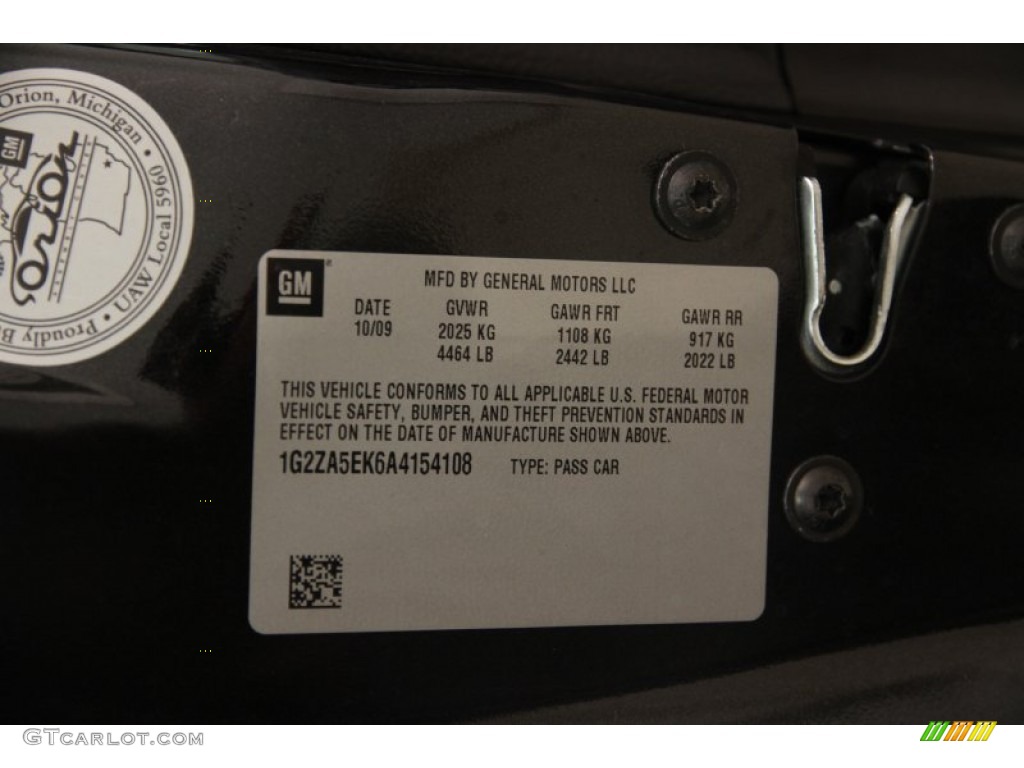 2010 G6 GT Sedan - Carbon Black Metallic / Ebony photo #16
