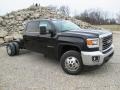 Front 3/4 View of 2015 Sierra 3500HD SLE Crew Cab 4x4 Dual Rear Wheel Chassis