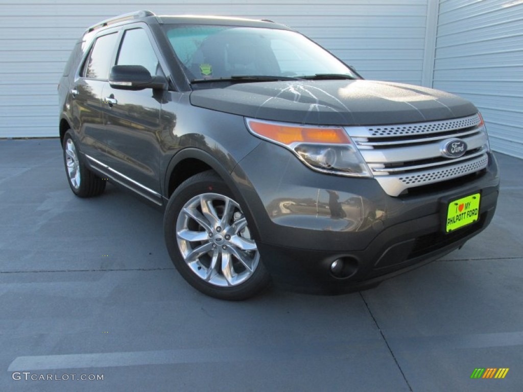 2015 Explorer XLT - Magnetic / Charcoal Black photo #1