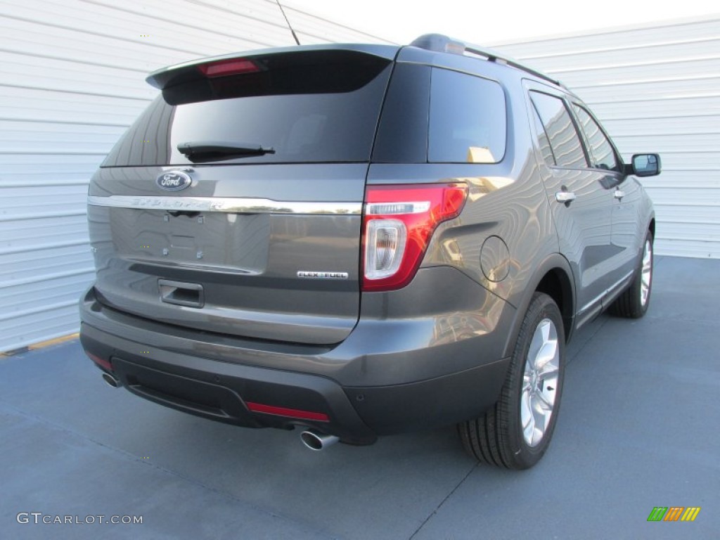 2015 Explorer XLT - Magnetic / Charcoal Black photo #4