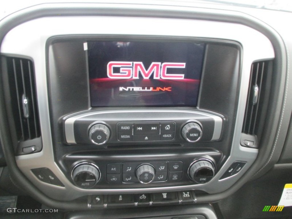 2015 GMC Sierra 3500HD SLE Crew Cab 4x4 Dual Rear Wheel Chassis Controls Photo #99750198