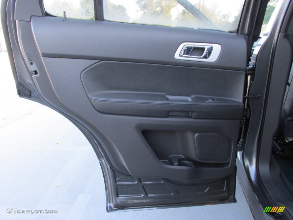 2015 Explorer XLT - Magnetic / Charcoal Black photo #21