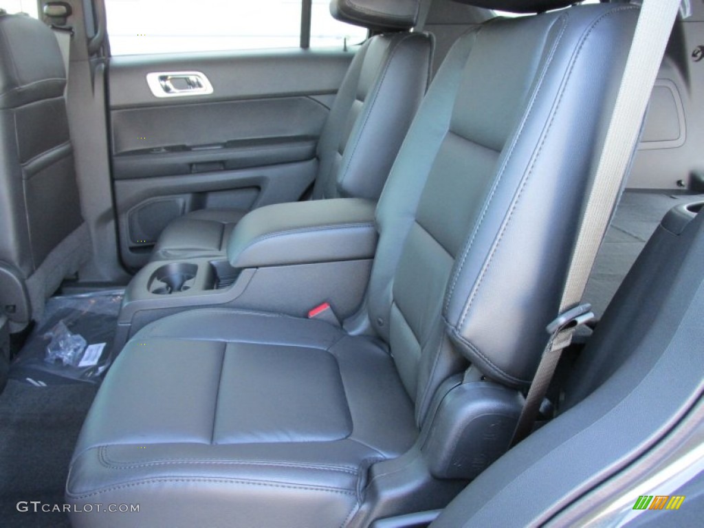 2015 Explorer XLT - Magnetic / Charcoal Black photo #22
