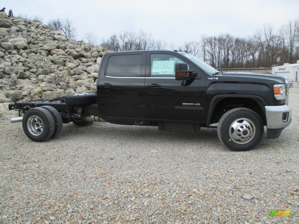 Onyx Black 2015 GMC Sierra 3500HD SLE Crew Cab 4x4 Dual Rear Wheel Chassis Exterior Photo #99750945